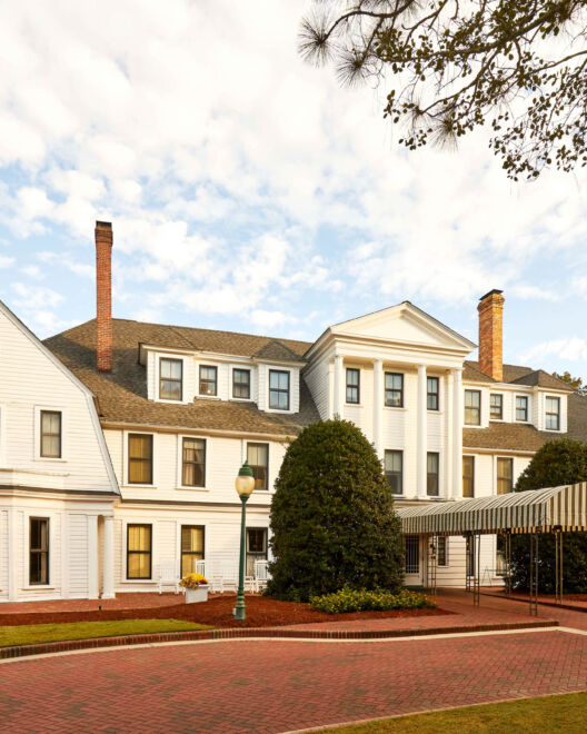 The Holly Inn, Pinehurst